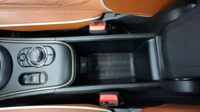 Mini Mini countryman 125 - 95 ch all4 bva6 — photo 20