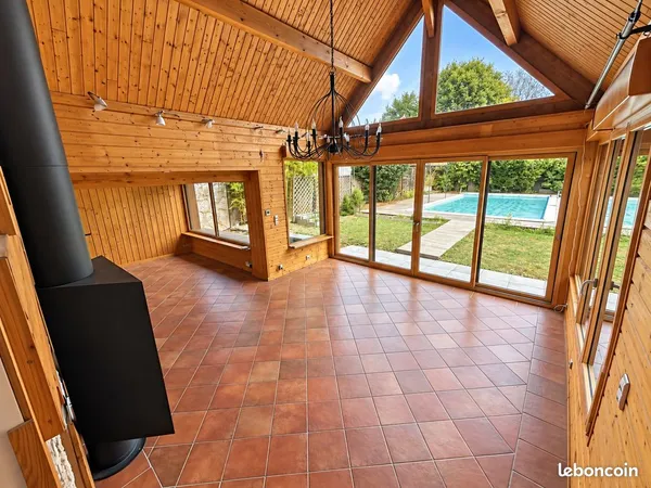 Maison 6 pièces 139 m²