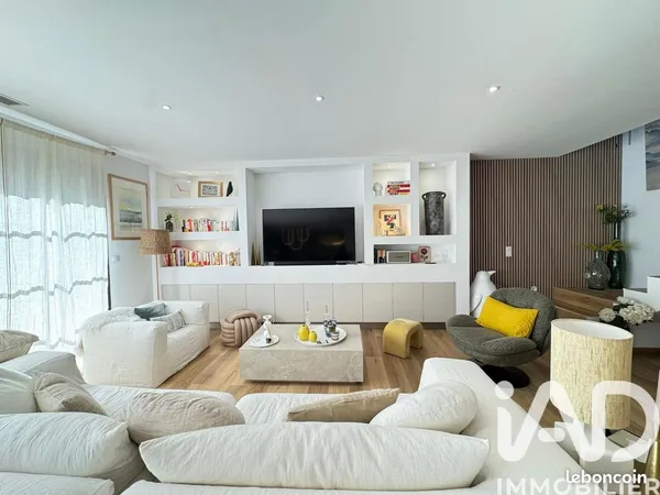 Villa 5 pièces 168 m²