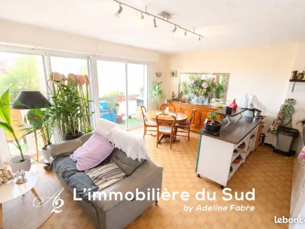Appartement t2 avec balcon - acces direct plages et commerces