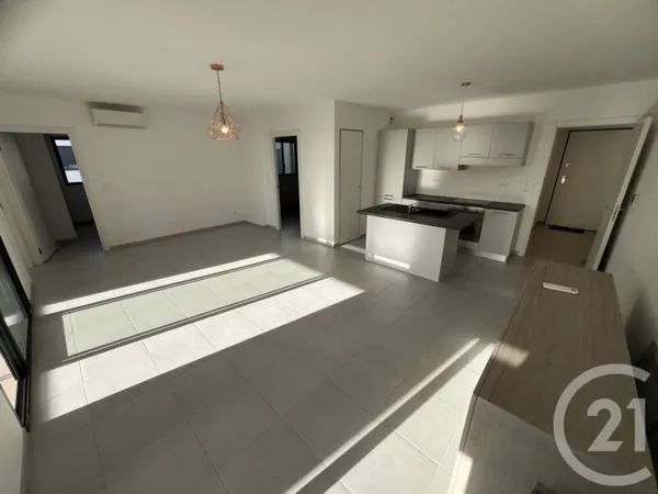 Appartement 4 pièces 81 m²
