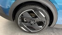 Peugeot 408 PHEV 225ch First Edition e-EAT8 — photo 22