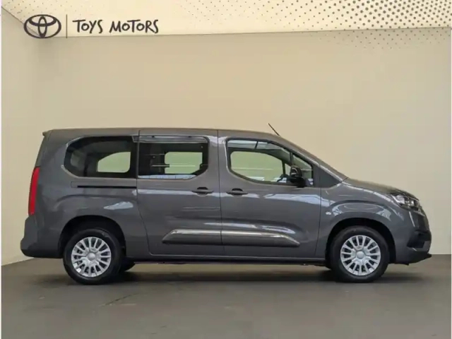 Toyota Proace 1.5 long 130 d-4d dynamic 7pl — photo 3