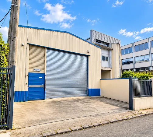 Local 440 m²