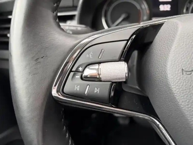Skoda Kamiq 1.0 tsi evo 110ch ambition — photo 15