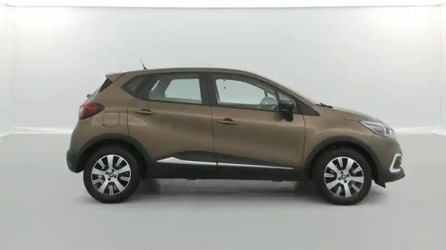 Renault Captur tce 120 energy — photo 15