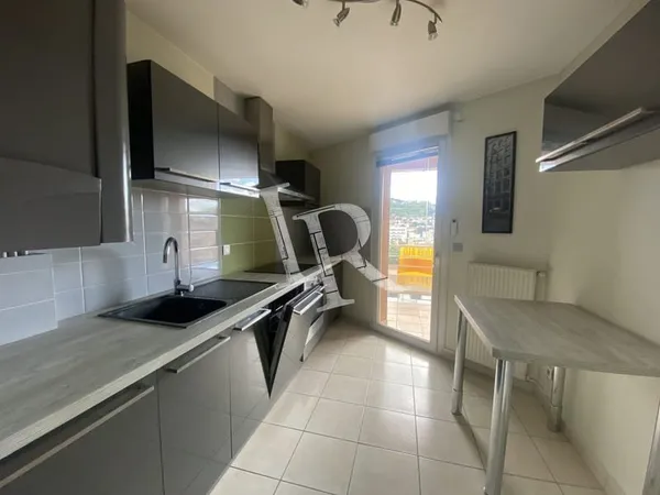 Appartement T3 avec balcon