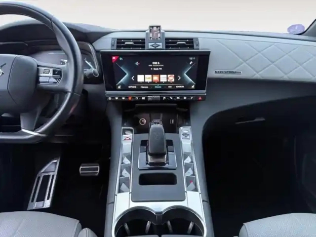 Ds Ds 7 crossback e-tense 4x4 300ch grand chic — photo 13