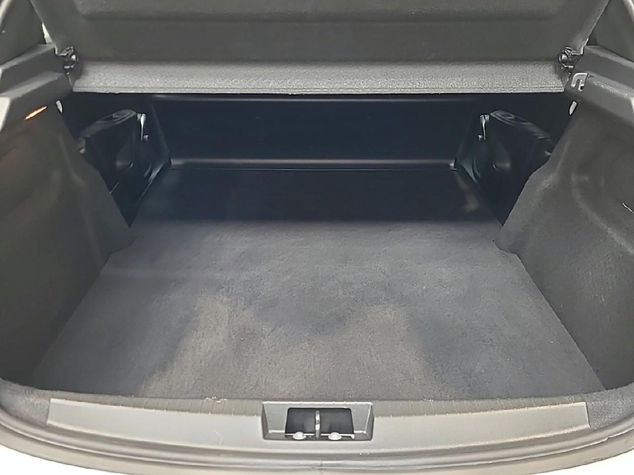 Peugeot 208 bluehdi 100 s&s bvm6 premium — photo 14