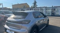 Peugeot 208 1.2 Hybrid 110ch GT e-DCS6 — photo 7