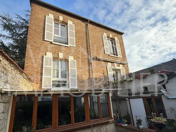 Maison 4 pièces 84 m²
