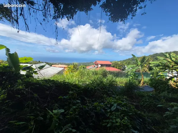 Terrain 1347 m² Saint claude
