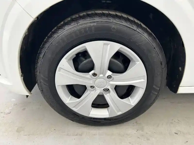 Dacia Sandero eco-g 100 — photo 41