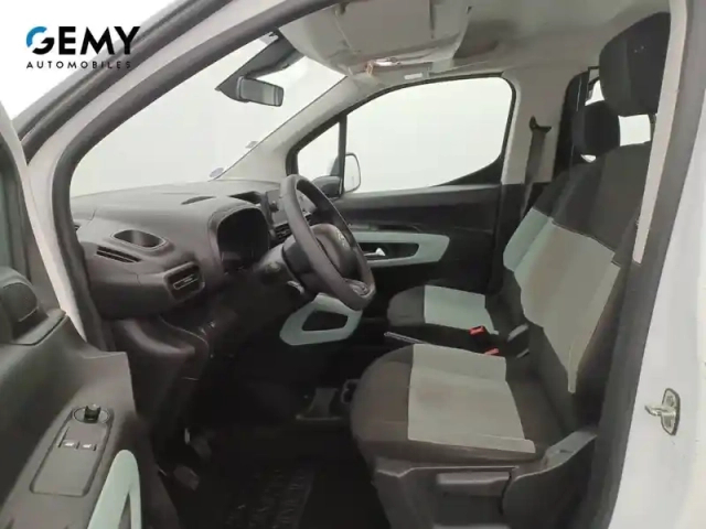 Citroën Berlingo taille m puretech 110 s&amp;s bvm6 — photo 9