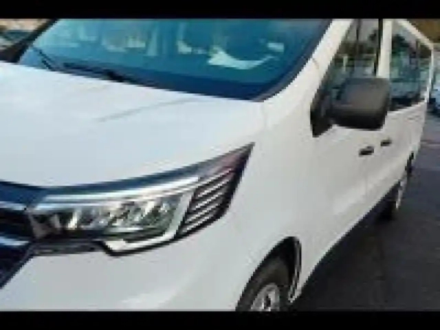 Renault Trafic combi l2 2.0 blue dci 150ch s&amp;s zen 9 places e6e — photo 11