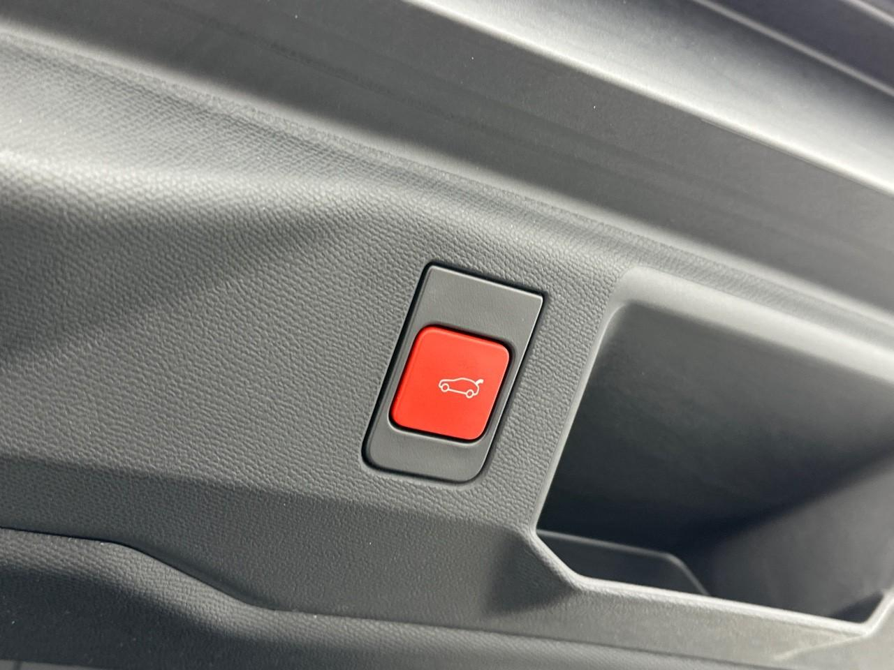 Peugeot 5008 hybrid 145 ch e-dcs6 gt — photo 35