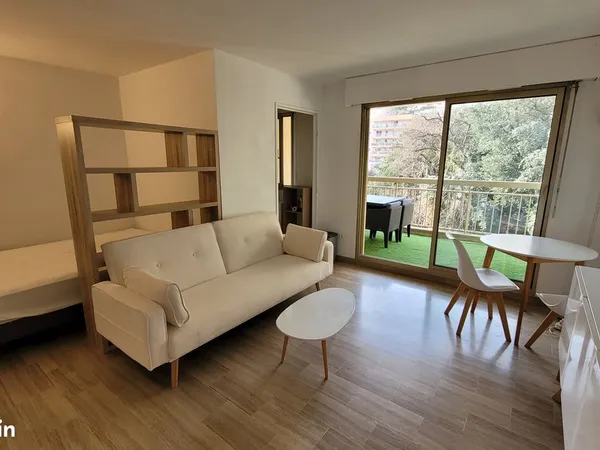 Lanterne-Fabron studio 28m2 +terrasse 12m2+ parking+piscine