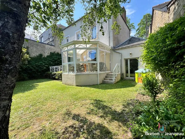 Maison de Ville Rive Gauche vue rivière