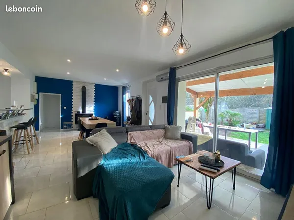 Maison 3chB jardin à Jarnac