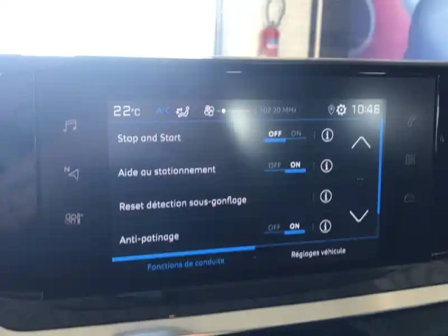 Peugeot 208 puretech 75 s&amp;s bvm5 — photo 16