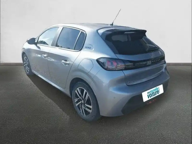 Peugeot 208 puretech 75 s&amp;s bvm5 — photo 27