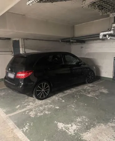 Parking a vendre -paris 1 er-rue sainte anne -grand vehicule