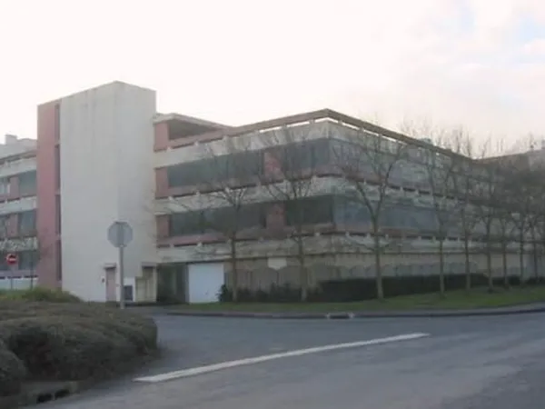 Parking 12 m²