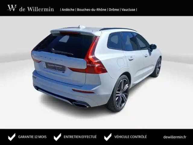 Volvo Xc60 r design recharge plug-in hybr — photo 5