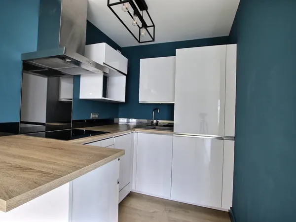APPARTEMENT T3 - LES CARMES