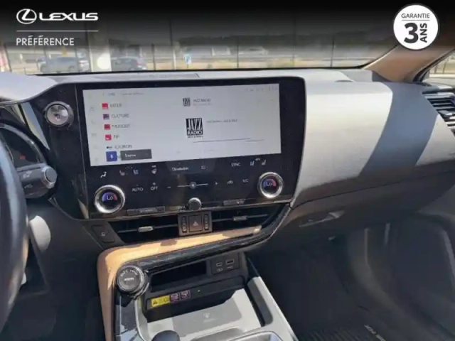 Lexus Nx 450h+ executive 4wd — photo 15