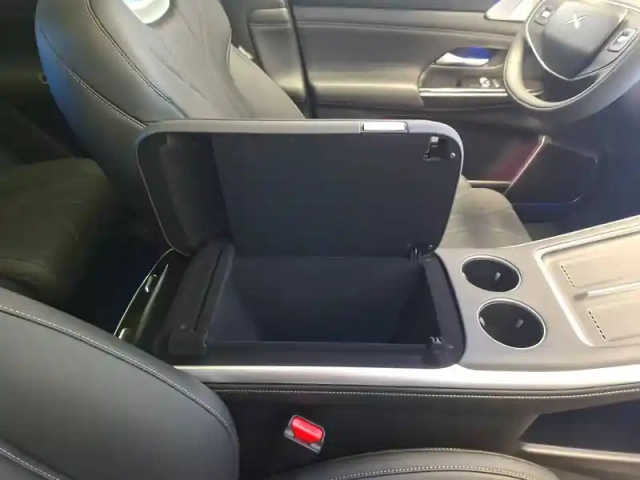 Xpeng G9 performance — photo 71