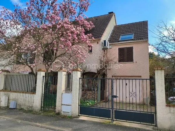 Maison 6 pièces 120 m²
