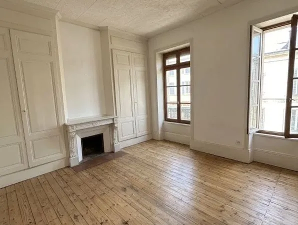 Studio 21m² a créer proche Cours Lafayette