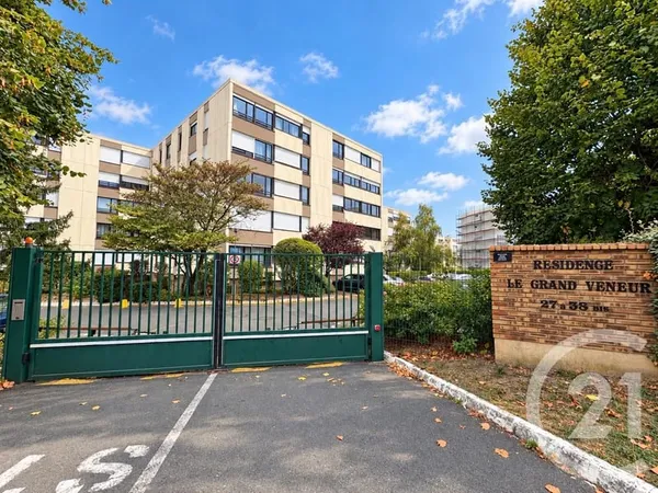 Parking 13 m²