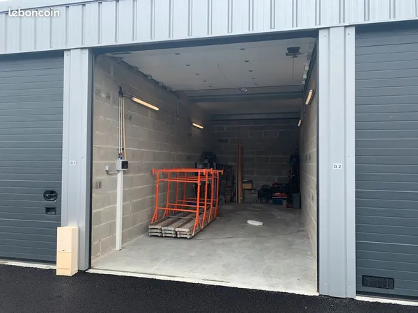Garage à louer 28m² avec électricité