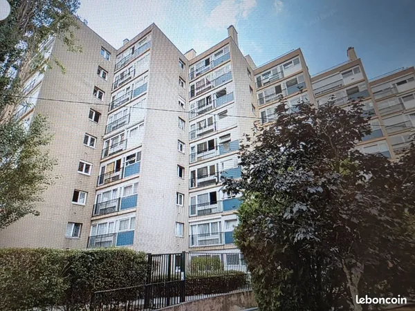 Location parking livry gargan Quesnay