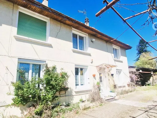 Maison à fort potentiel – Montagnieu – 97 m² – 4 chambres – Terrain constructible de 705 m²