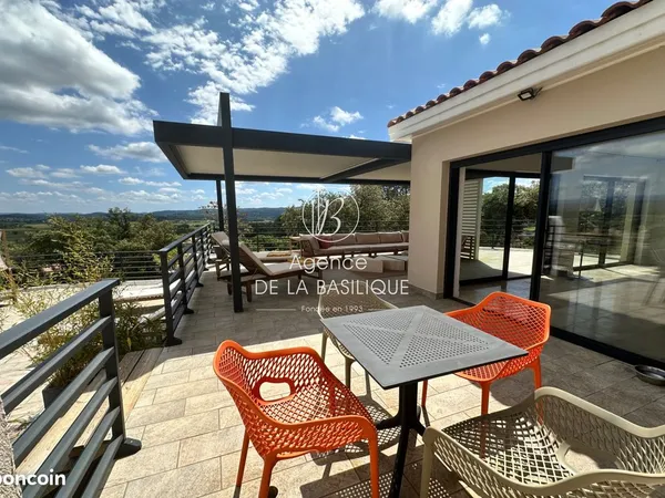 Maison 6 pièces 170 m²