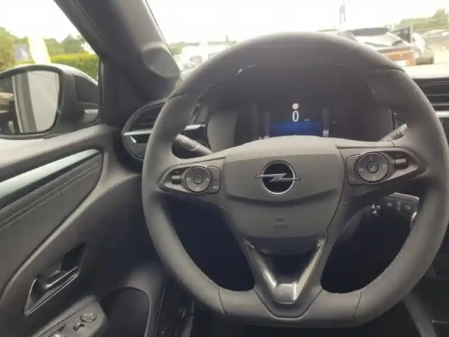 Opel Corsa 1.2 turbo 100ch /yes — photo 15