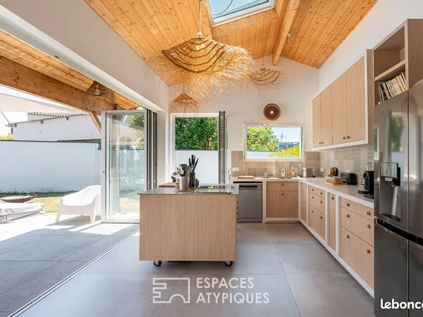 Maison 9 pièces 224 m²