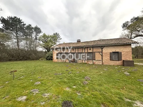 Maison Landaise de caractère sur grande parcelle arborée