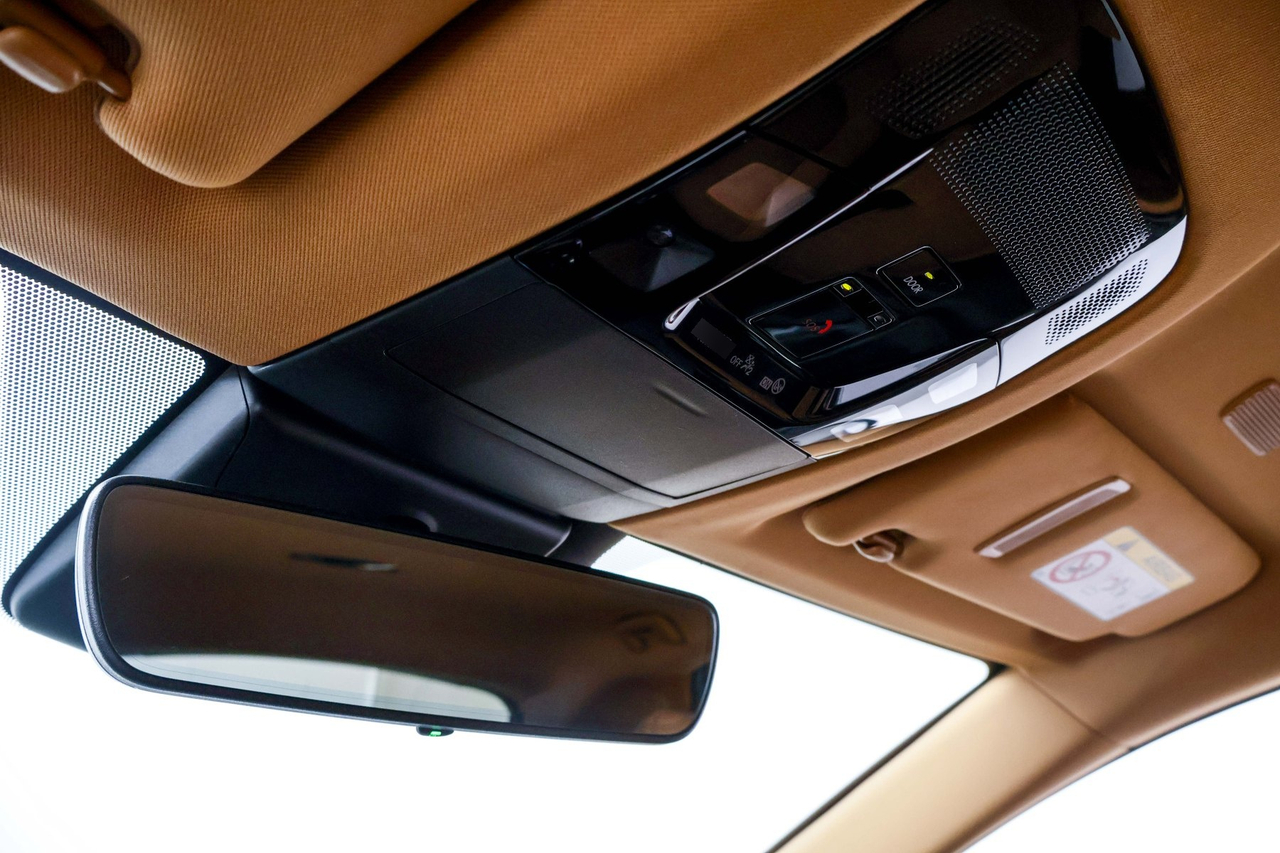 Lexus NX — photo 30