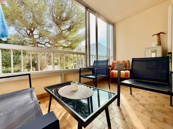 Studio 1 pièce 24 m²