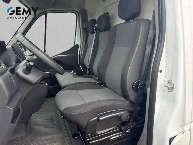Renault Master fgn trac f3500 l2h2 blue dci 135 — photo 37