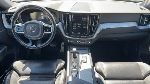 Volvo XC60 2.0 B4 197 Mild-Hybrid Geartronic8 - R-Design – 2020 – 142691 km – Diesel – Boîte Automatique — photo 25