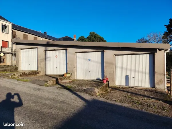 Garage / Box 18 m2