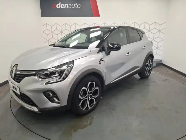 Renault Captur tce 90 — photo 1