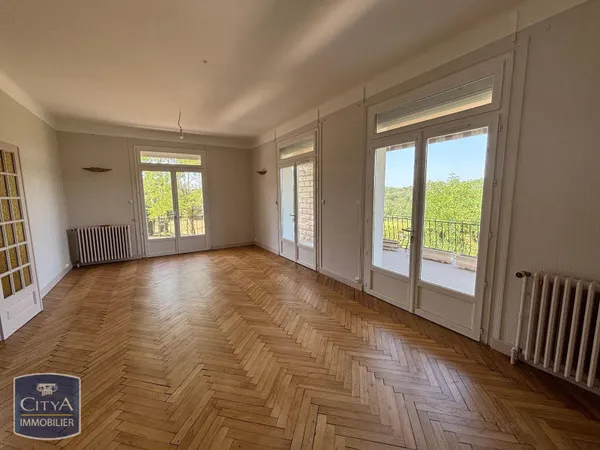 Maison 5 pièces 150 m²