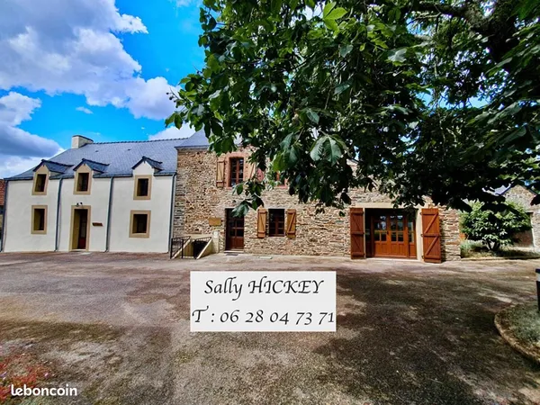 Maison 16 pièces 352 m²