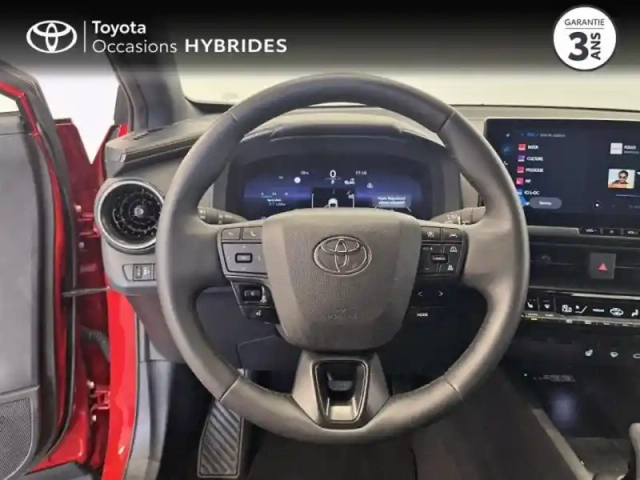 Toyota C-Hr 2.0 hybride rechargeable 225ch design my25 — photo 15